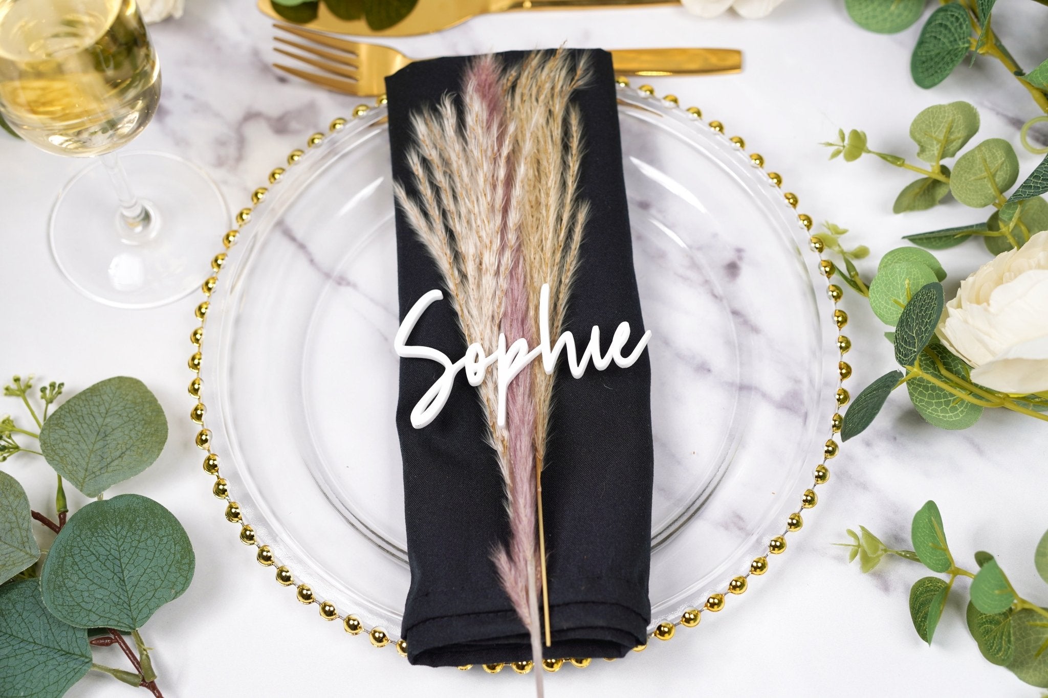 Dinner party place settings