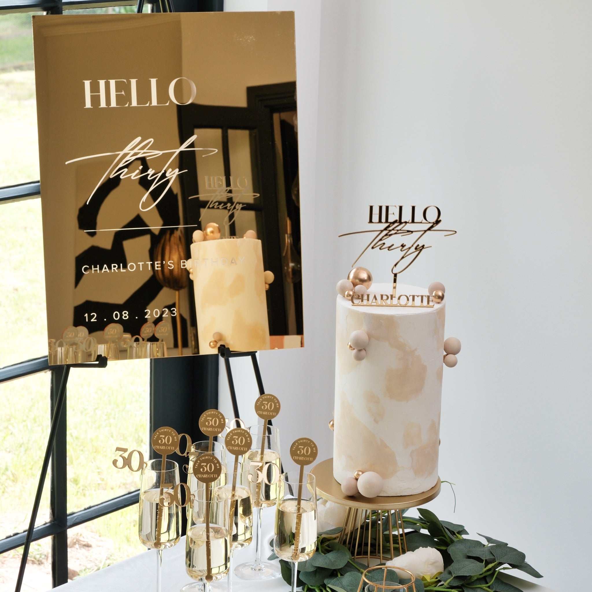 Personalised party decorations