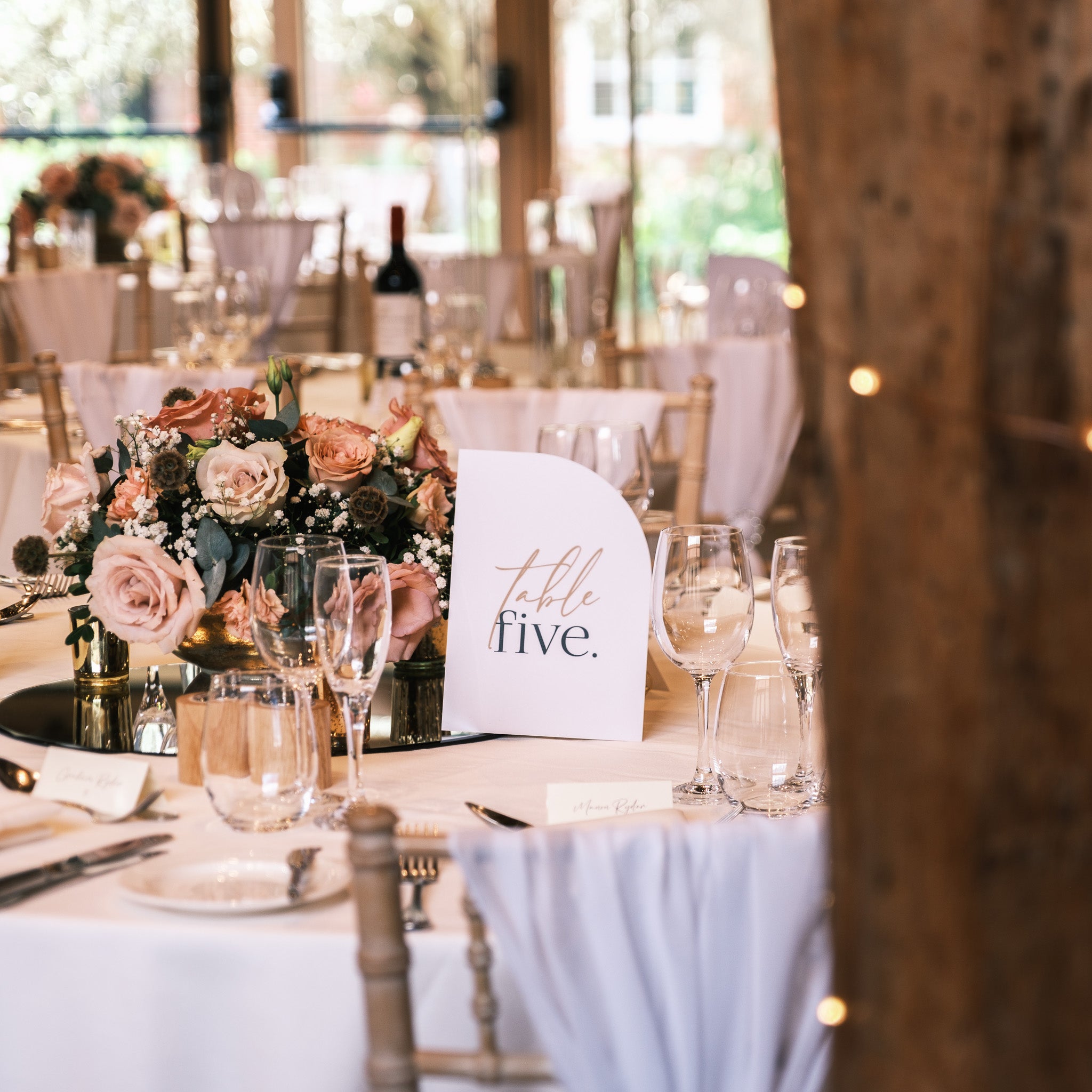 elegant table decor