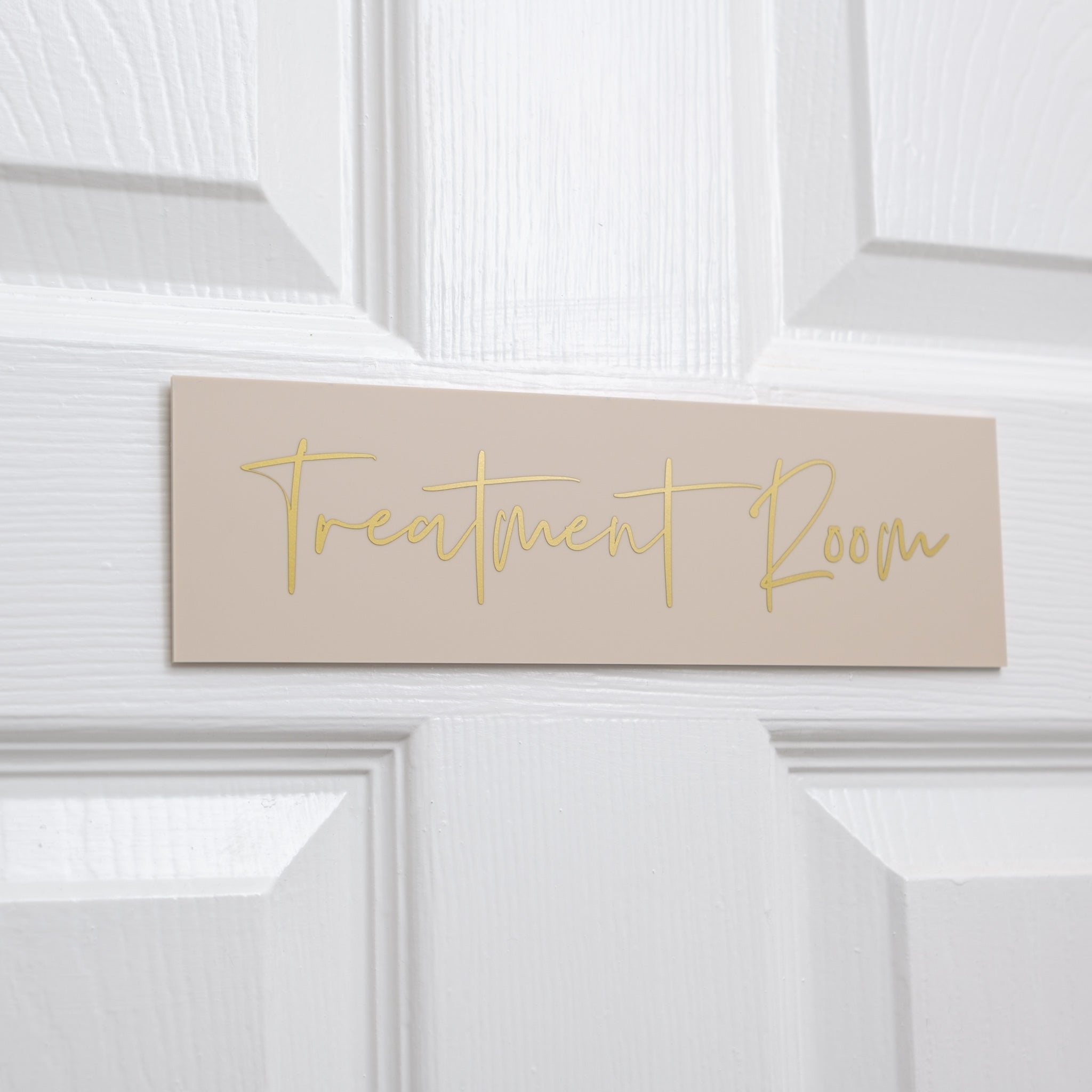 Treatment room door sign