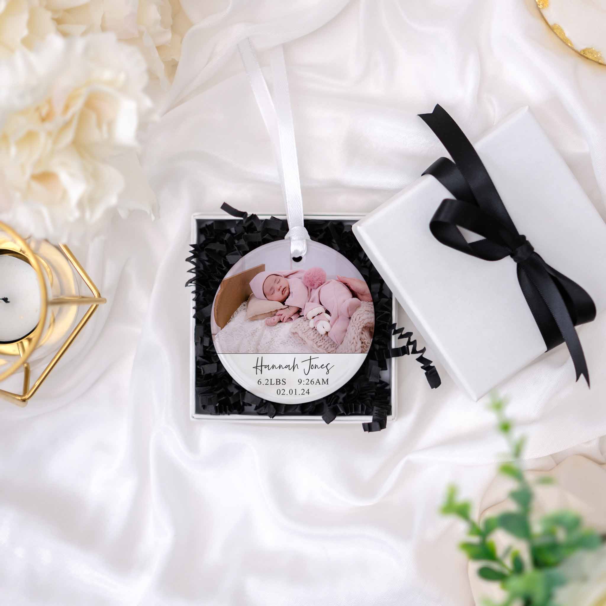 New baby announcement gift