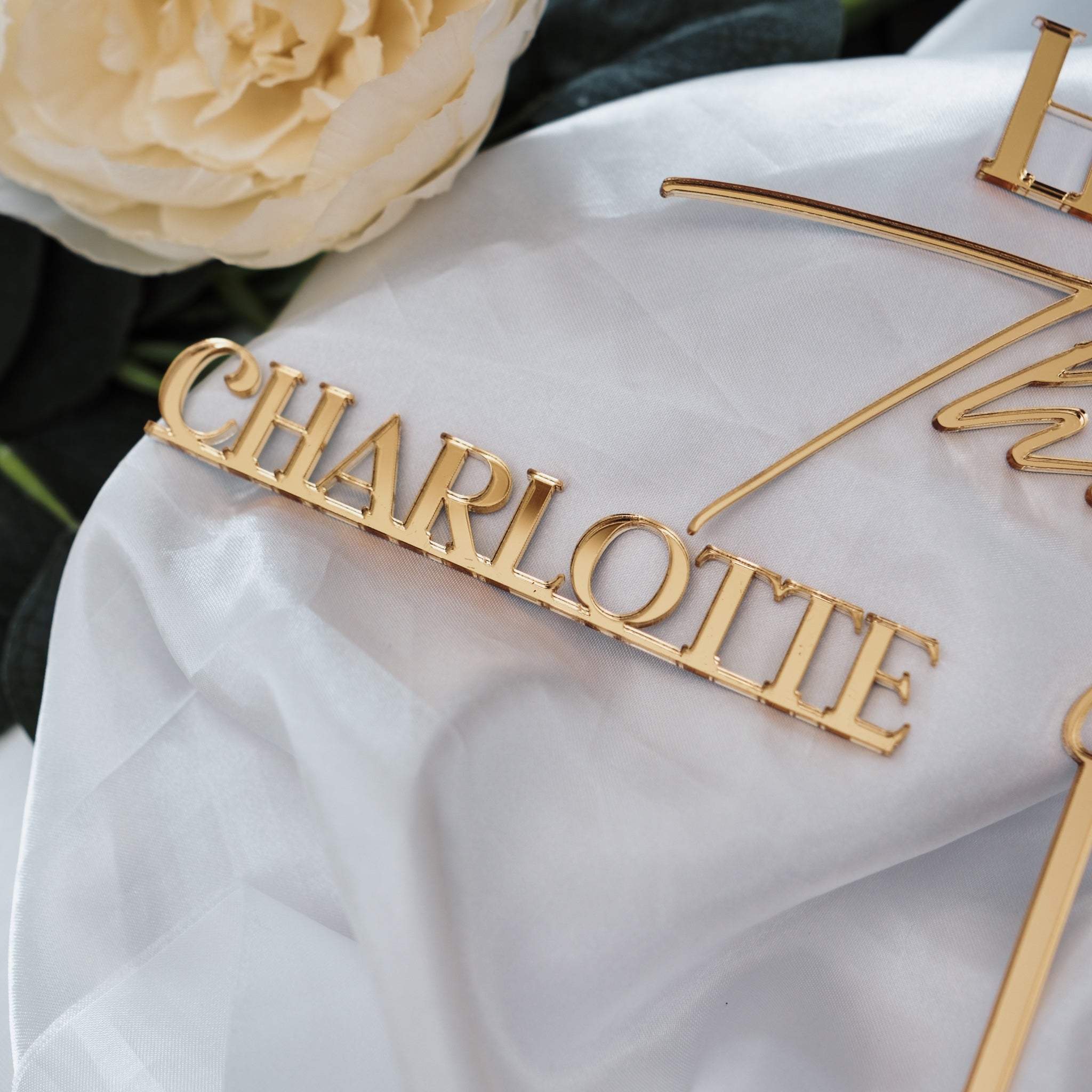 Personalised cake charm