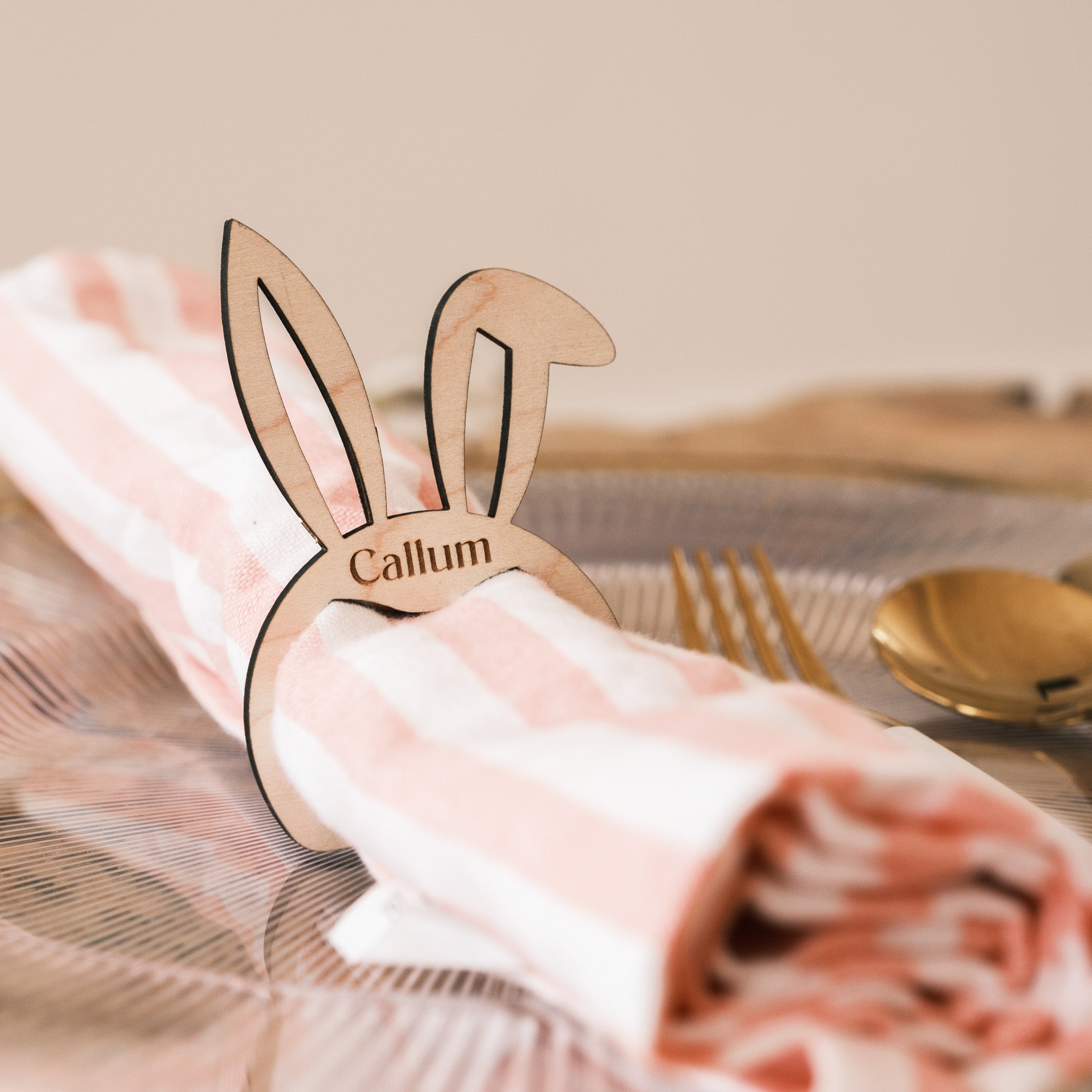 eater decorations table settings