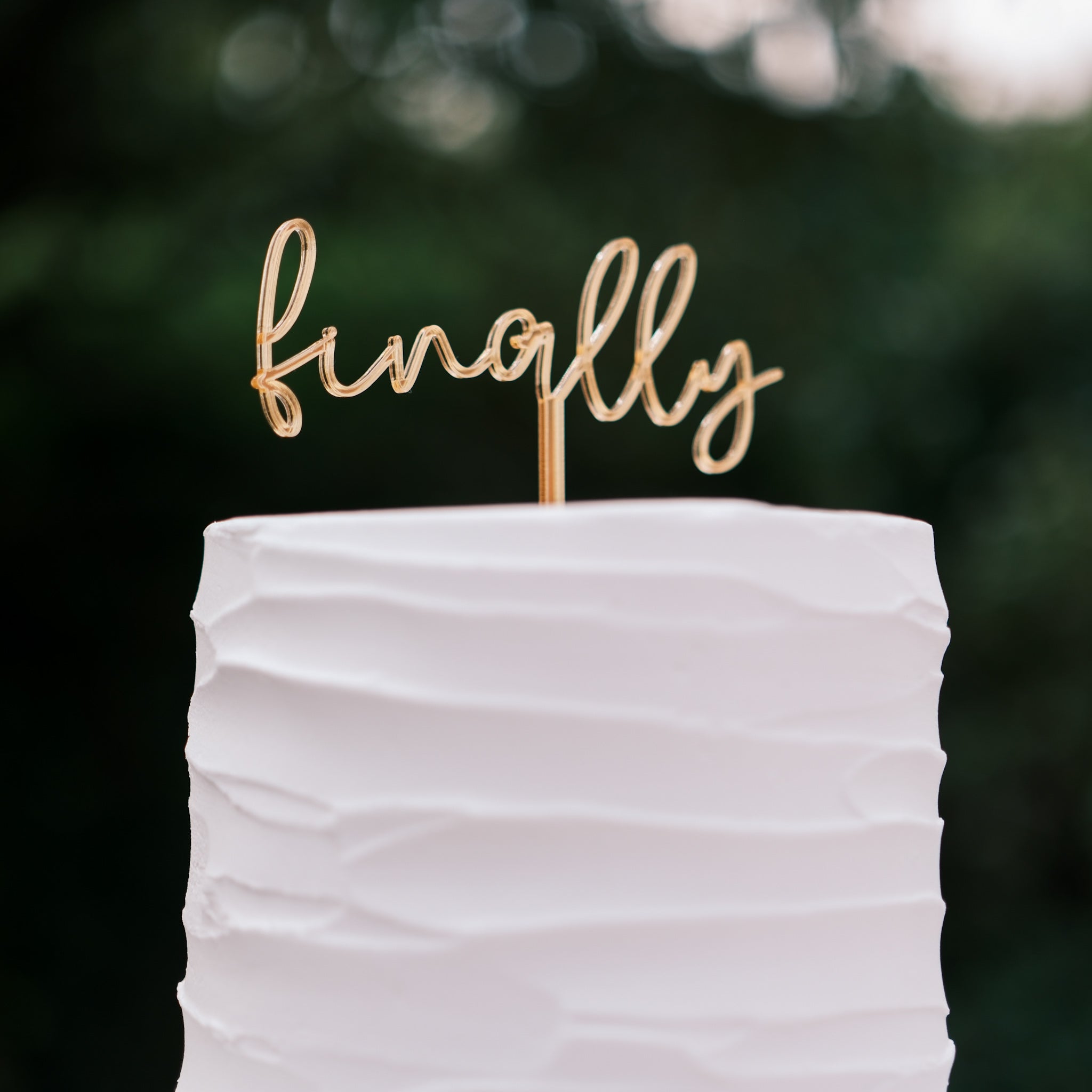 Engagement topper
