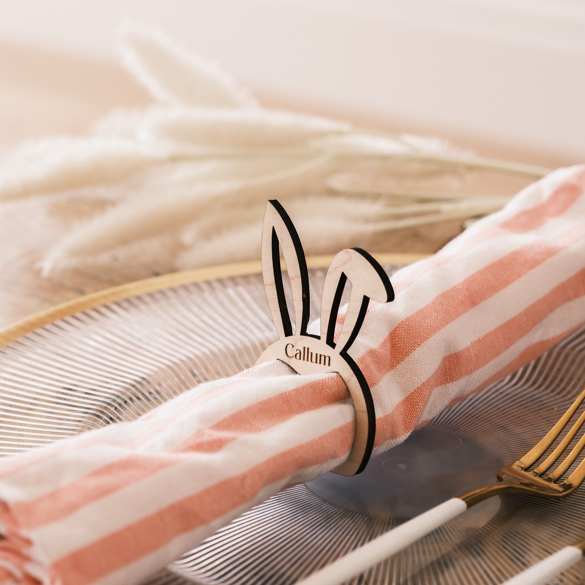 napkin holder easter bunny place names