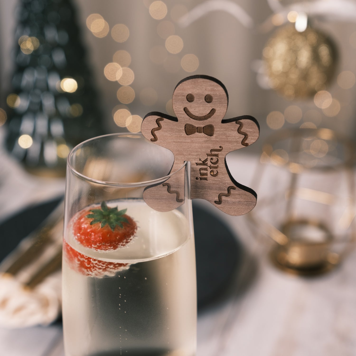 restaurant supplies festive cocktails