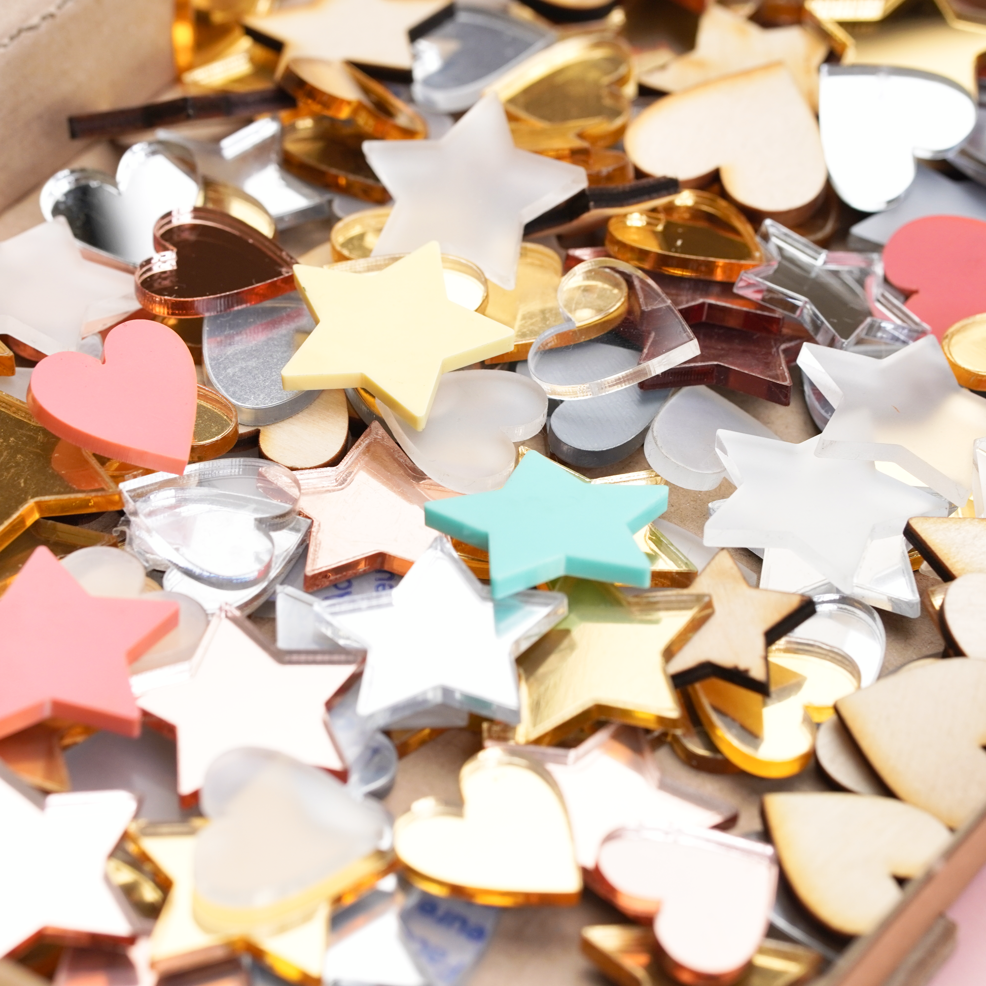 100g Mix Bag Acrylic Cake Charms