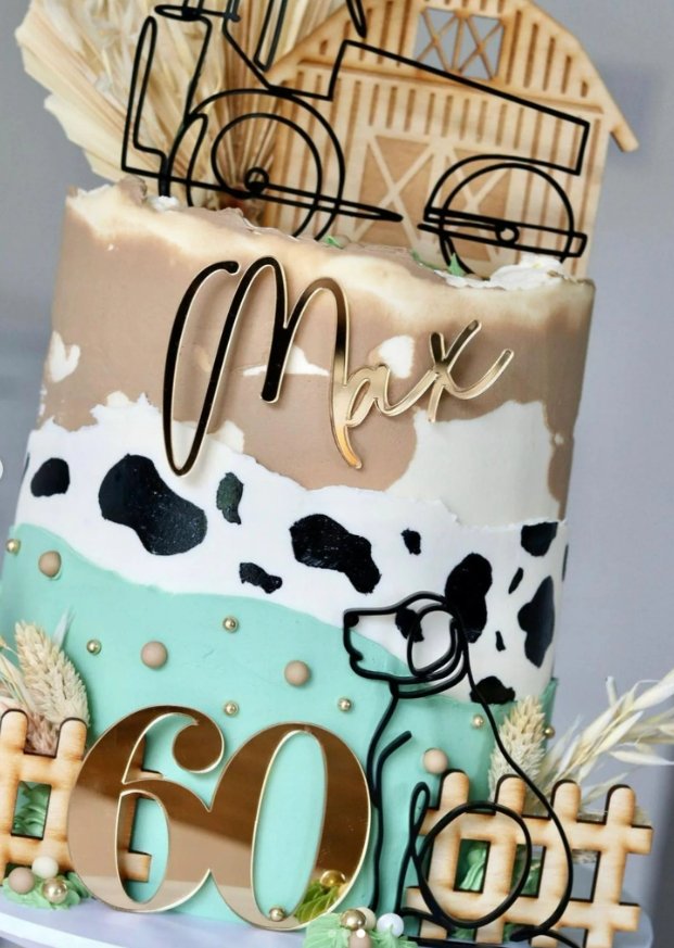 Personalised farm cake set