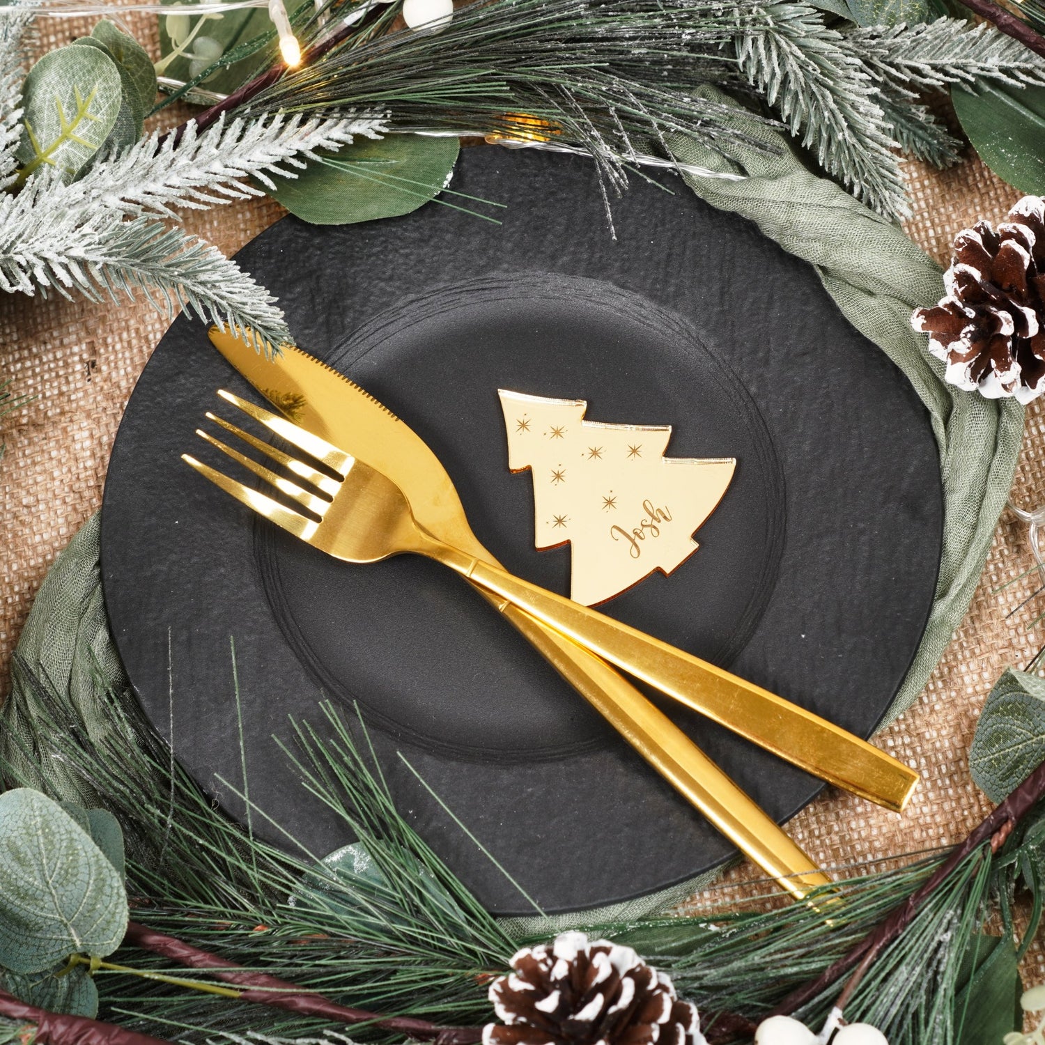 Christmas table favours