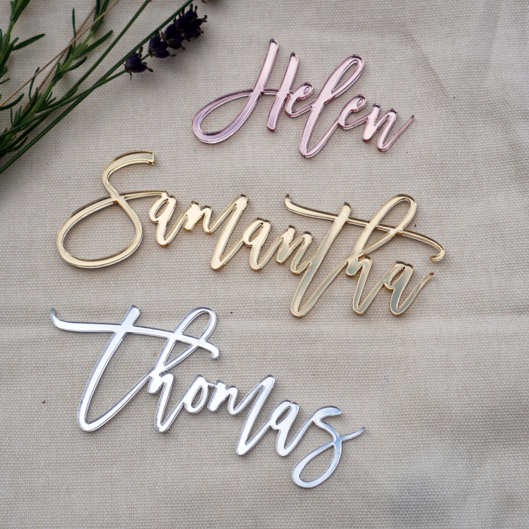 Cake toppers & charms