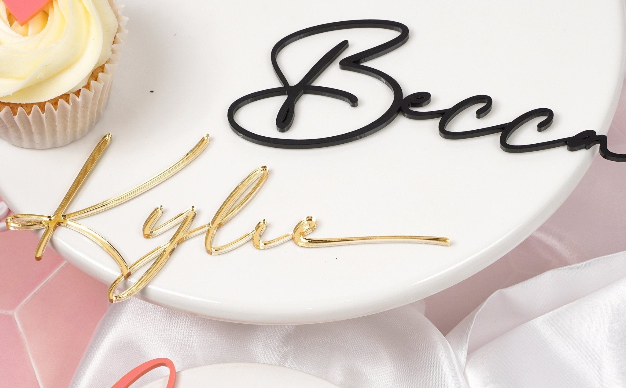 Name Cake Charm in Script