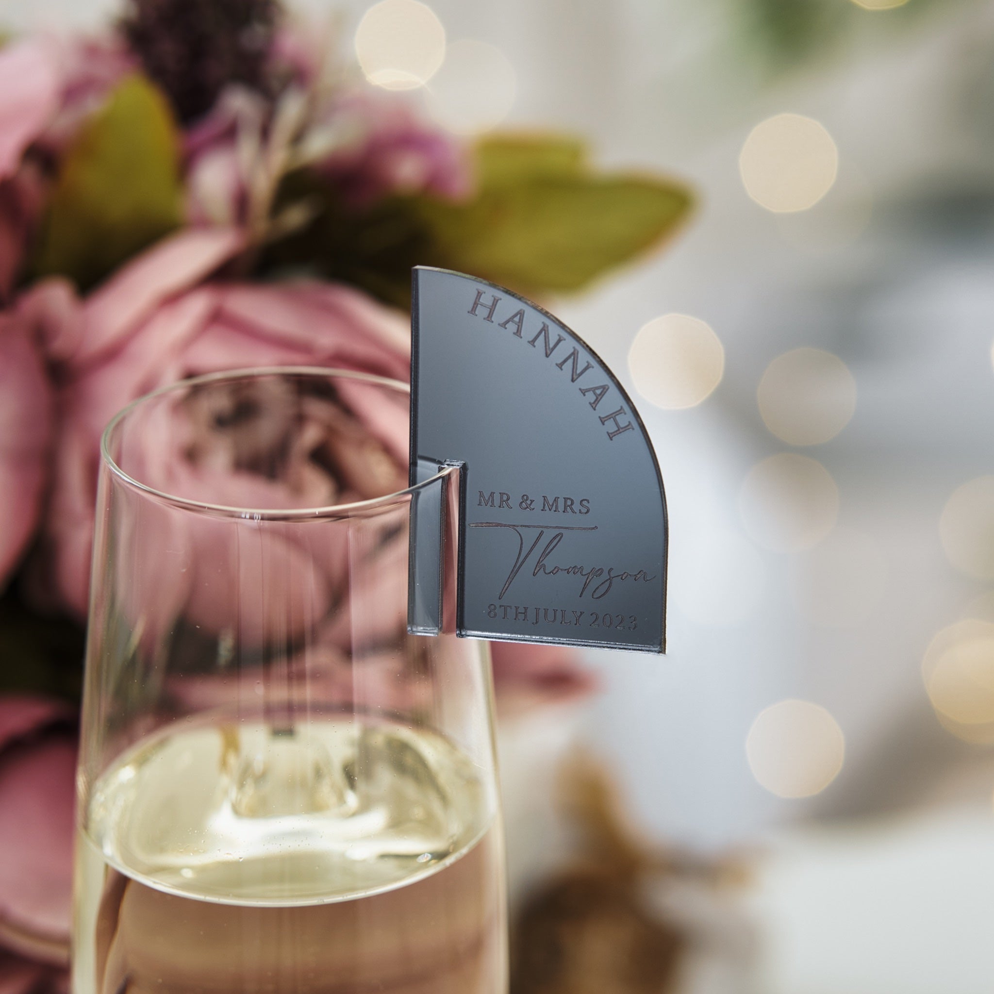 Personalised glass marker