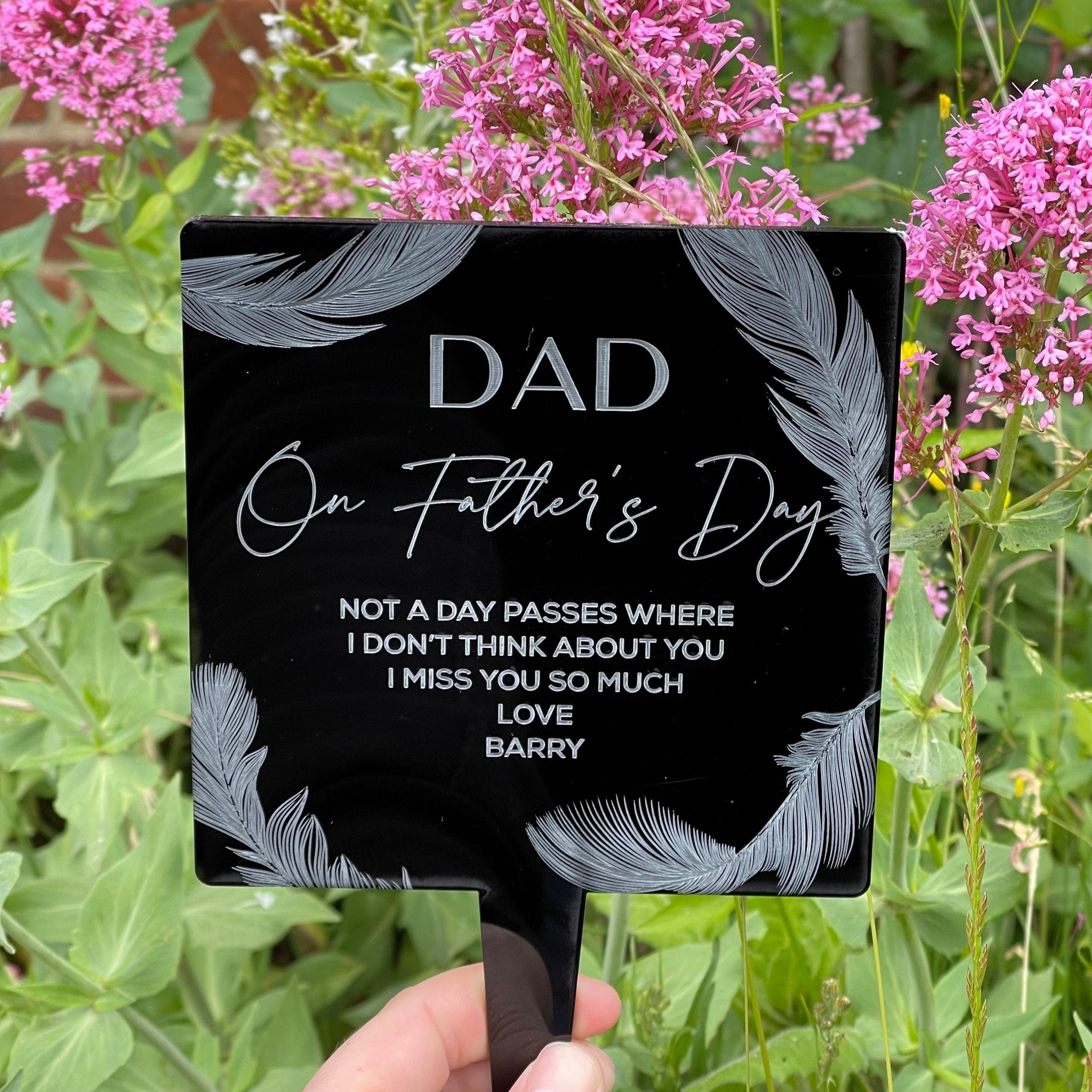 Personalised grave marker