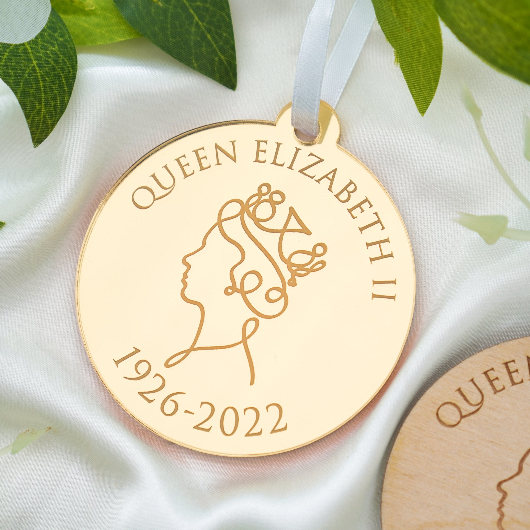 Queen Elizabeth II memorabilia ornament