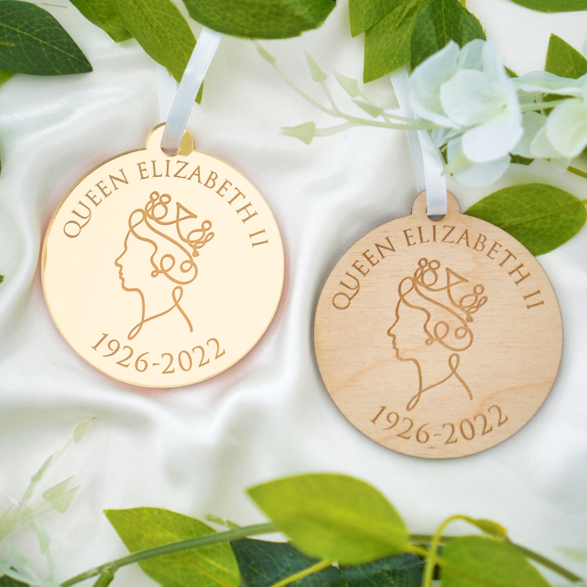 Queen Elizabeth II memorabilia ornament