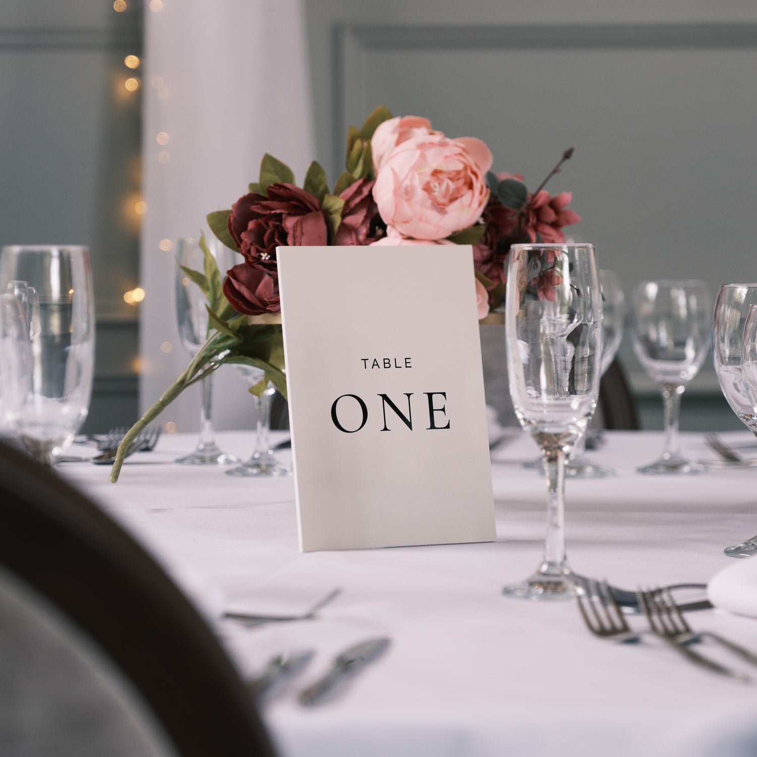 Table number sign