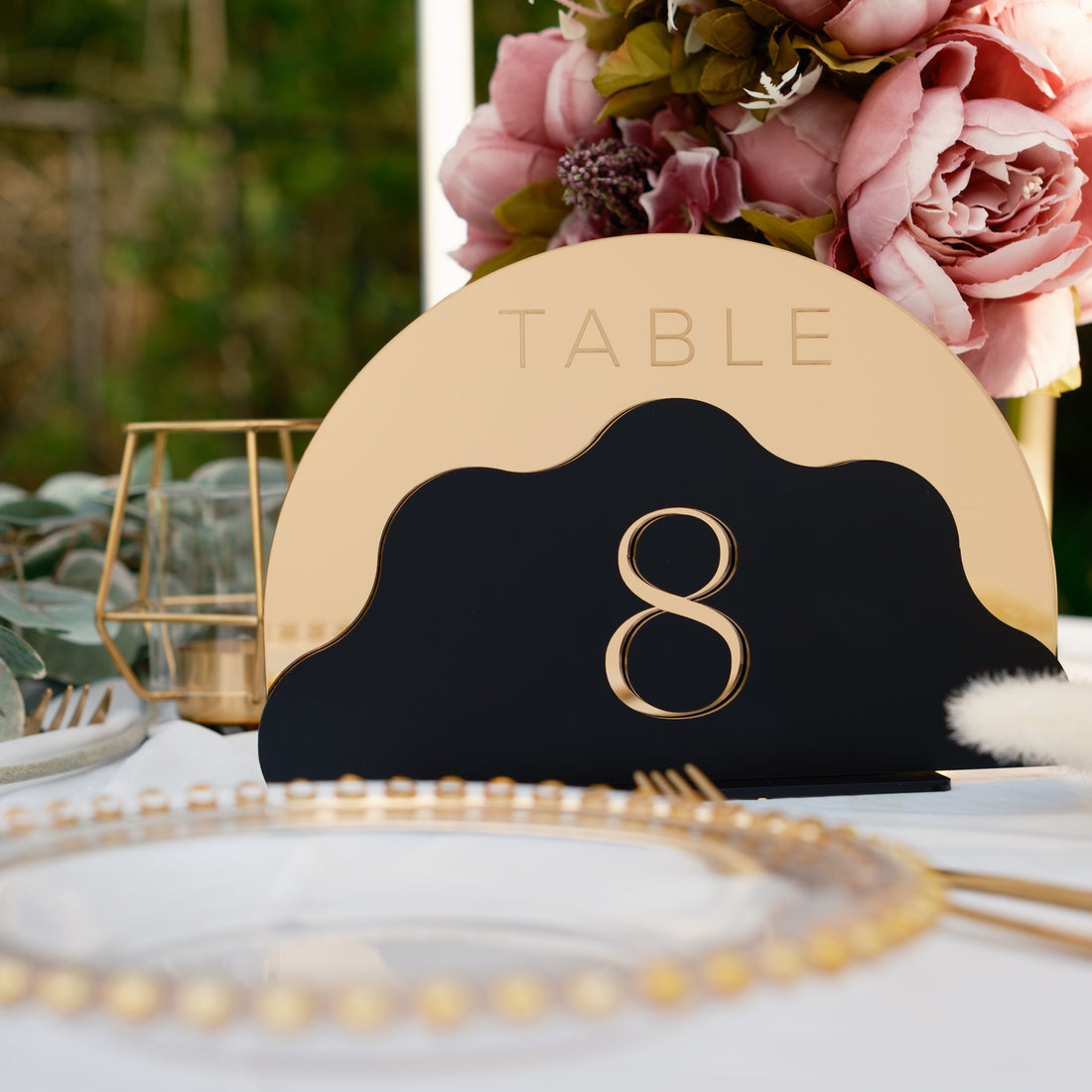 Table number signs