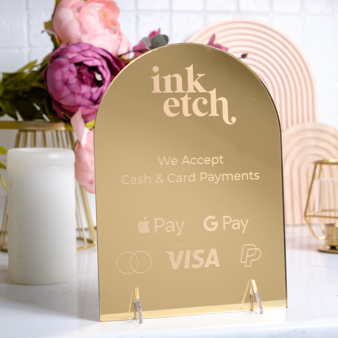 Credit card sign