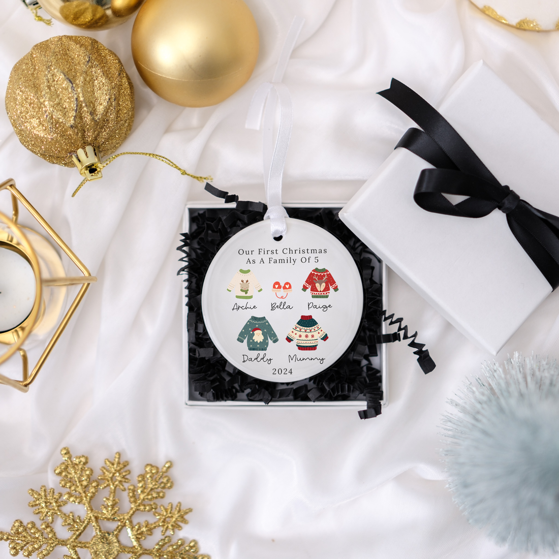 Personalised christmas jumper family ornament