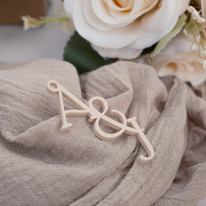 Wedding initial favours