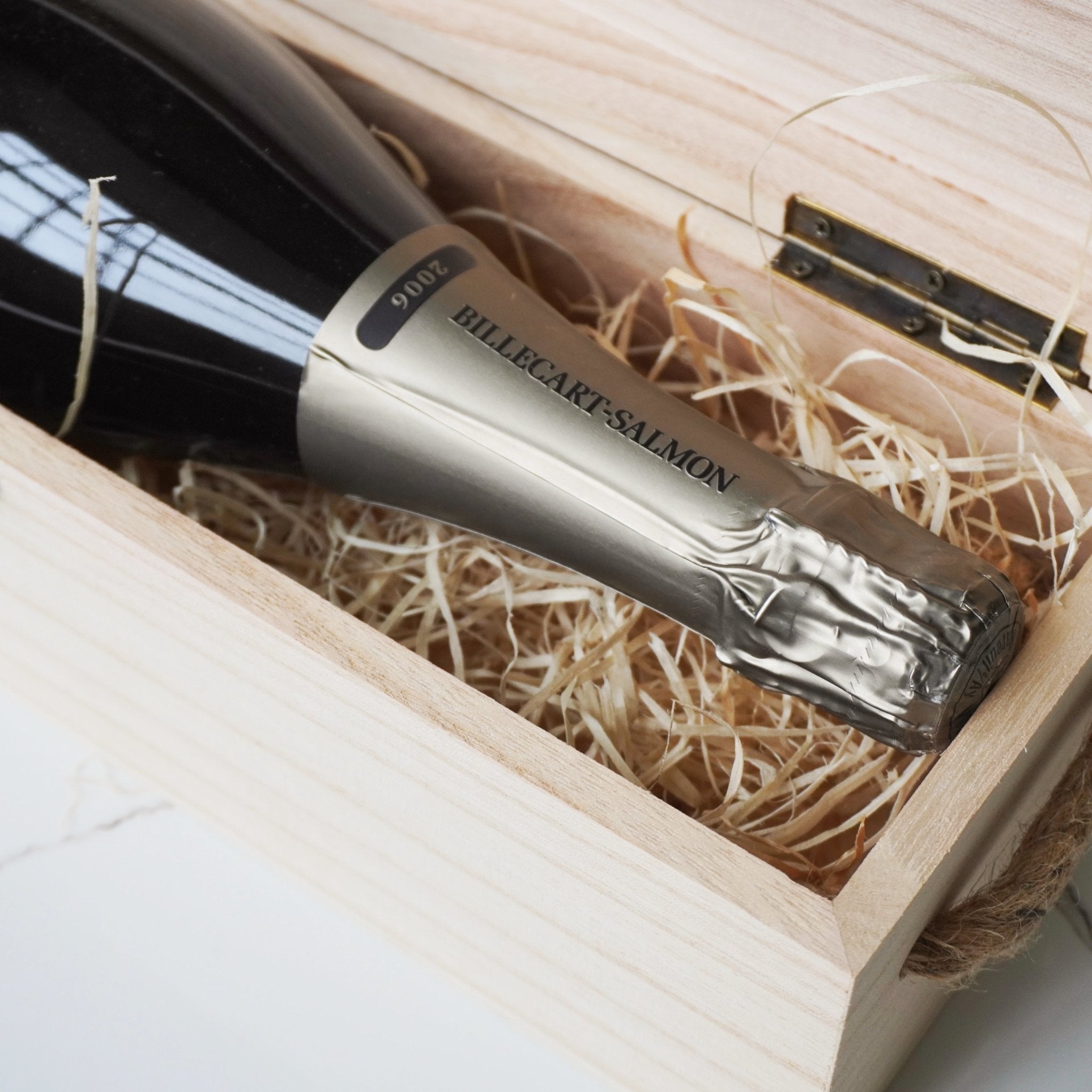 Engraved wine box