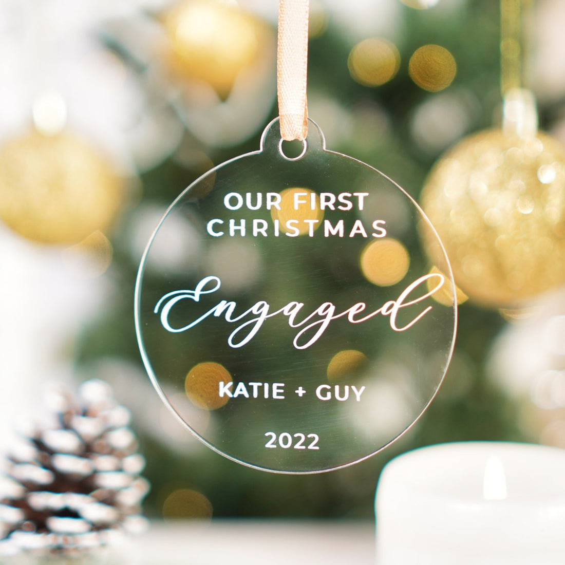 Engagement bauble