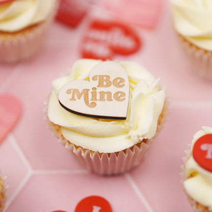 Valentine cup cake decoration