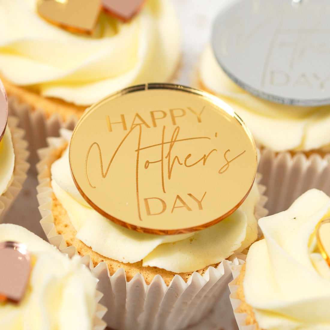 Happy Mothers Day cake charm