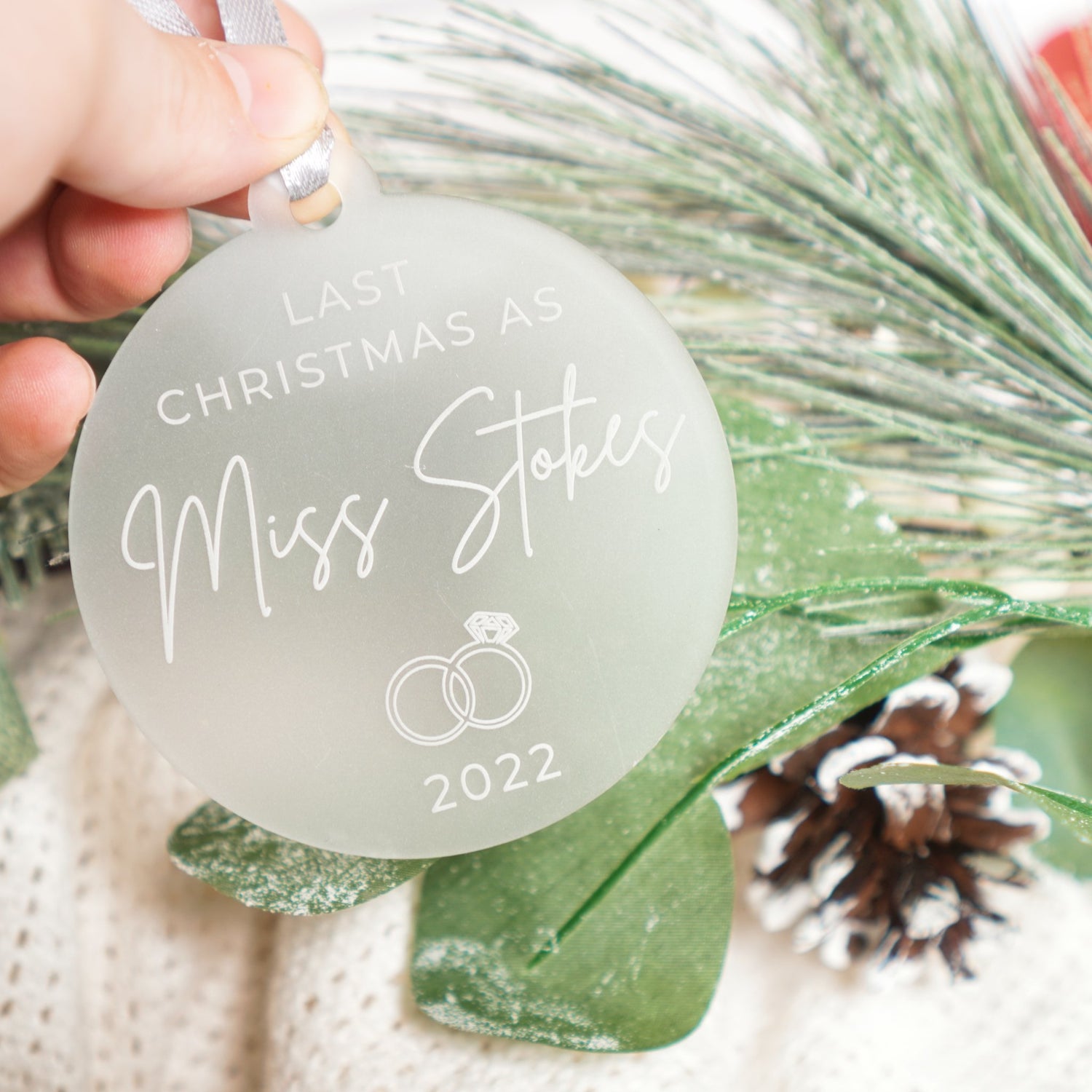 Personalised fiancé bauble