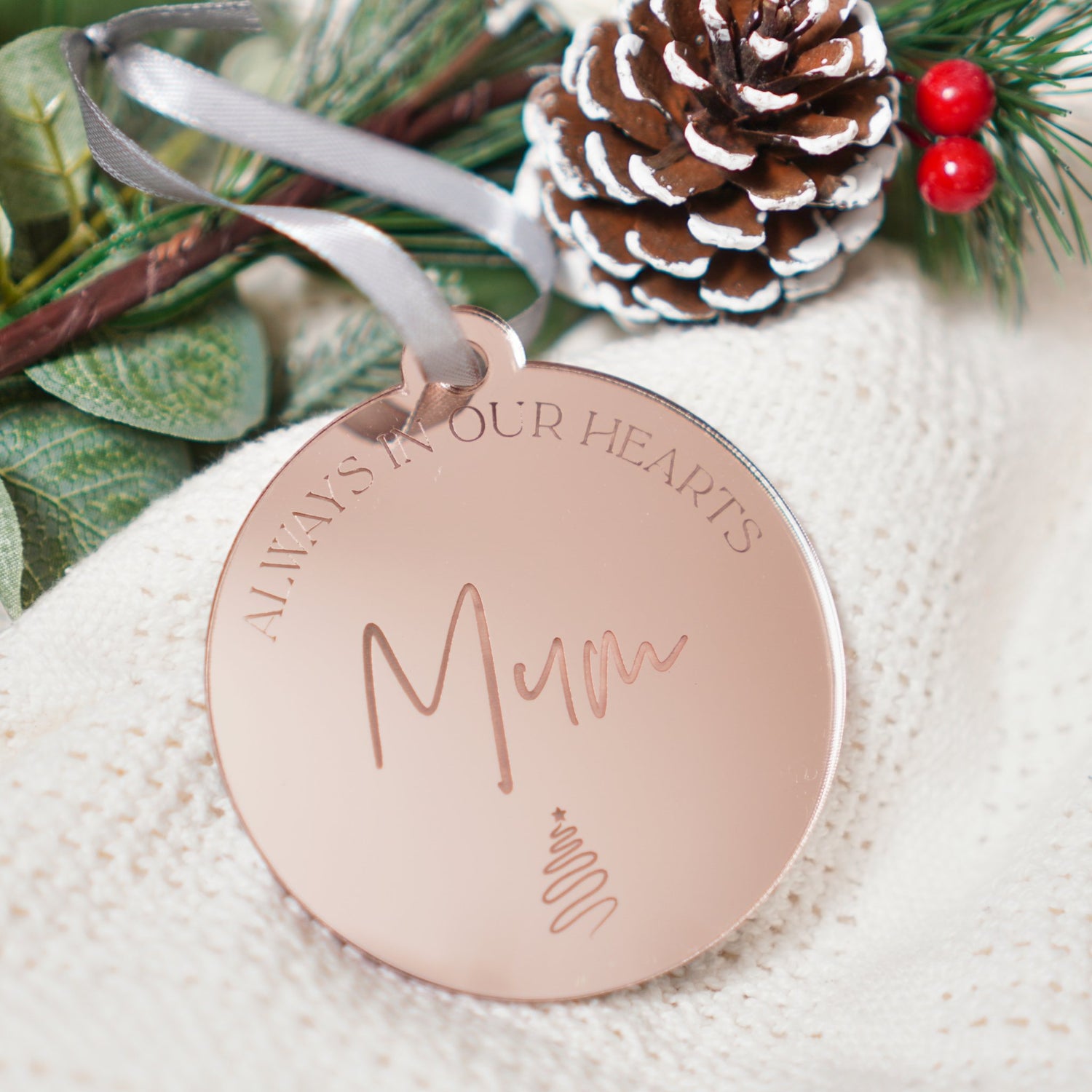 Memorial christmas ornament