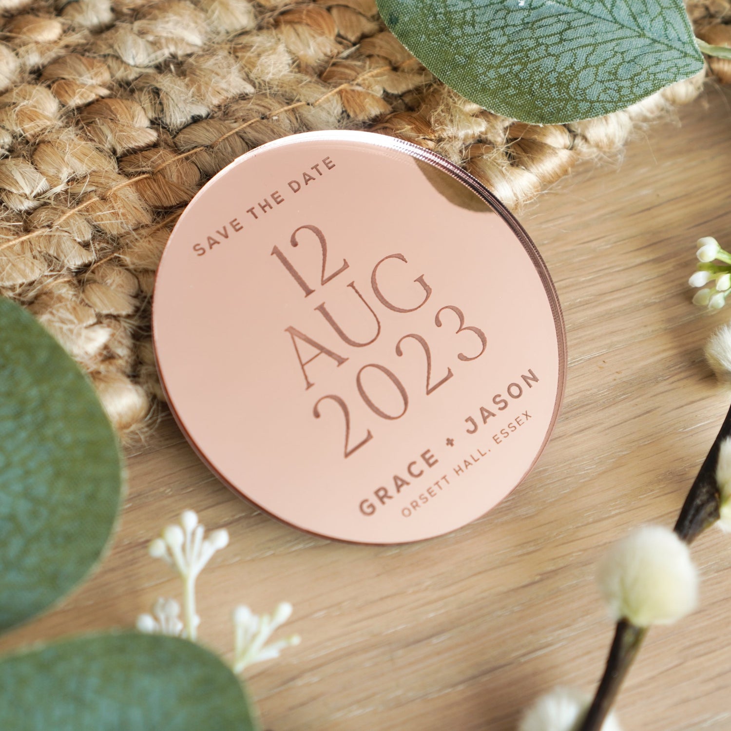Minimalistic Save the Date