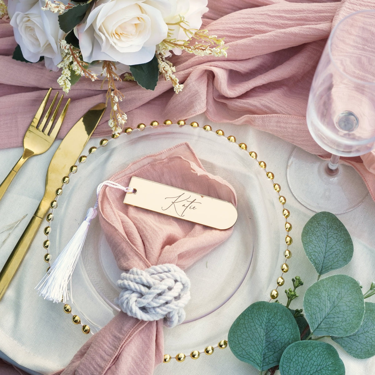 Bookmark Seating Card Bookmark wedding place cards | Honestweddingadvice.com