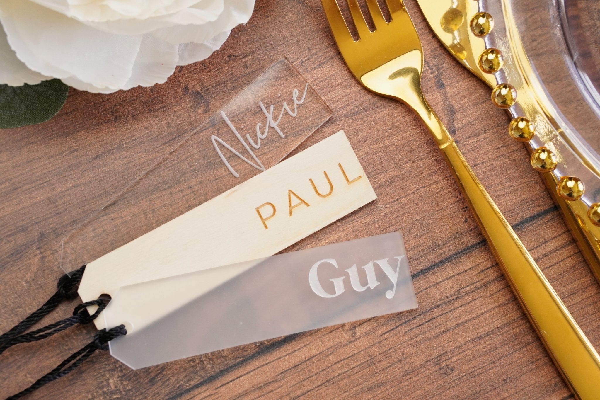 acrylic bookmarks for wedding keepsakes and table decoration