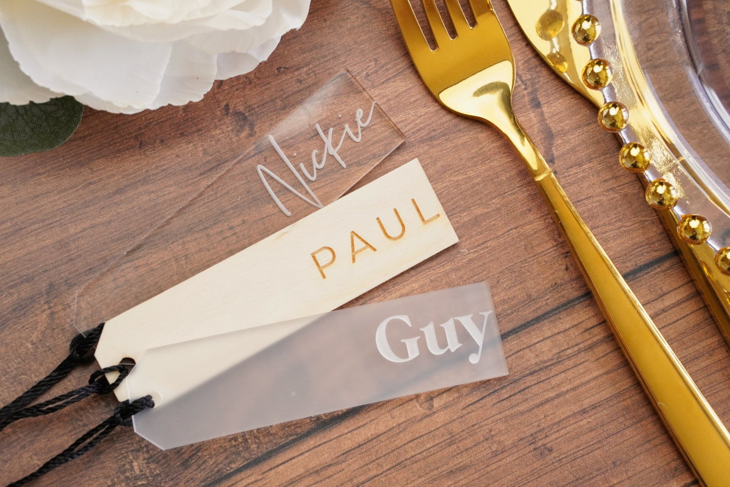 acrylic bookmarks for wedding keepsakes and table decoration